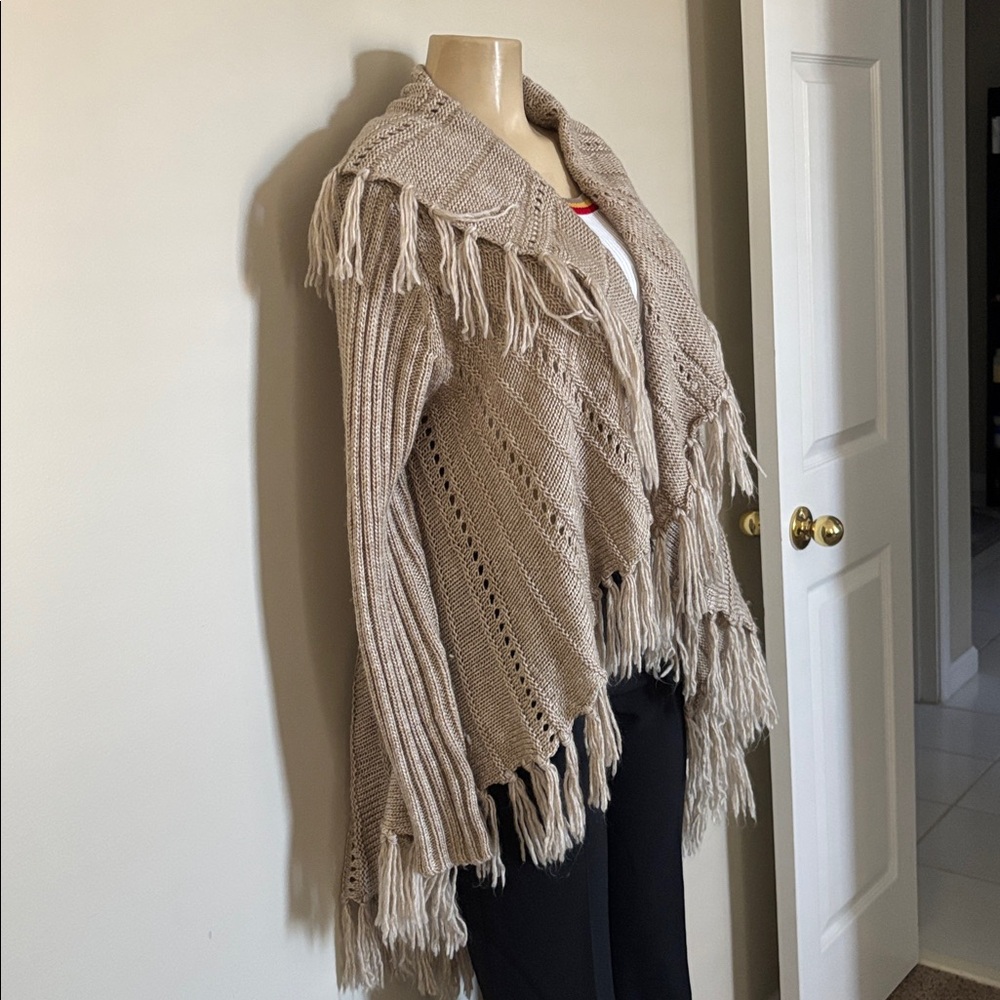 Slonl- Fringe Shaw collar cardigan size S - Picture 3 of 6